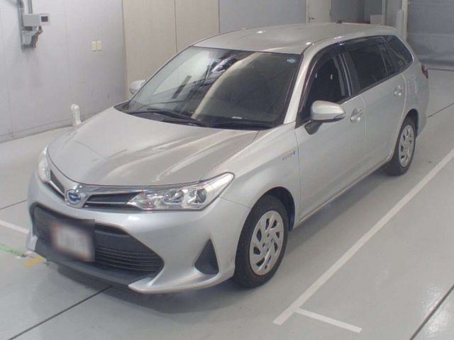 30380 Toyota Corolla fielder NKE165G 2019 г. (CAA Chubu)